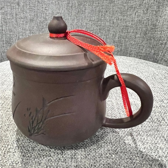 ‼️New‼️Purple Clay Tea Cup and Cover 紫砂茶杯-10oz - Picture 3 of 8